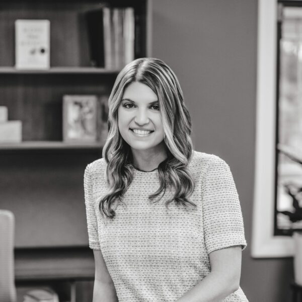 Headshot of Jessica L Davis, CFP®