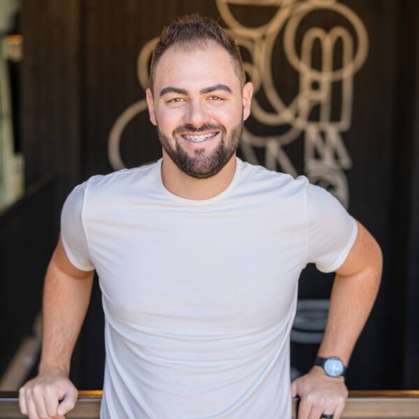 Headshot of Taylor Bell