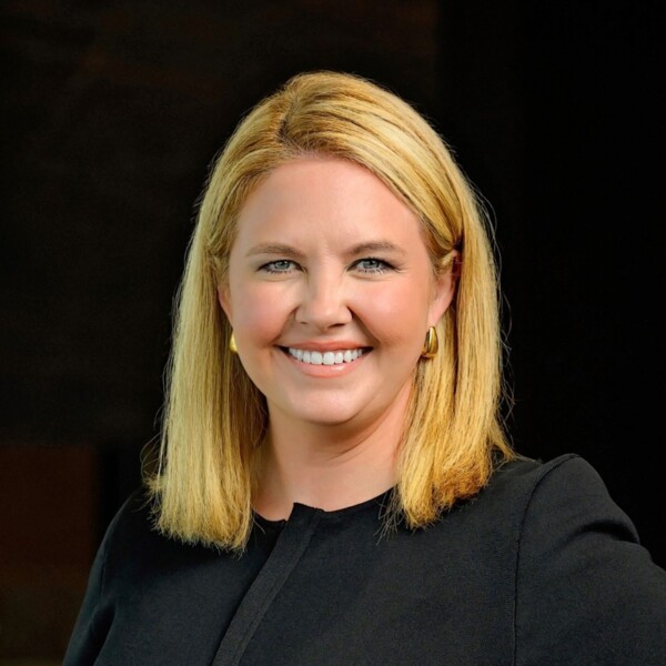 Headshot of Amber Andregg